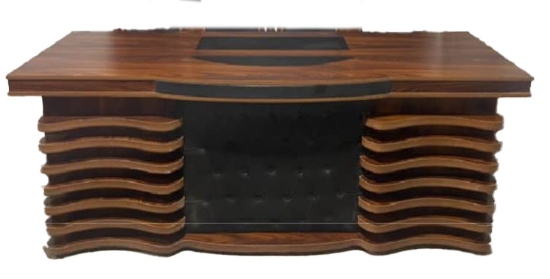 تصویر میز مدیریت سلنا