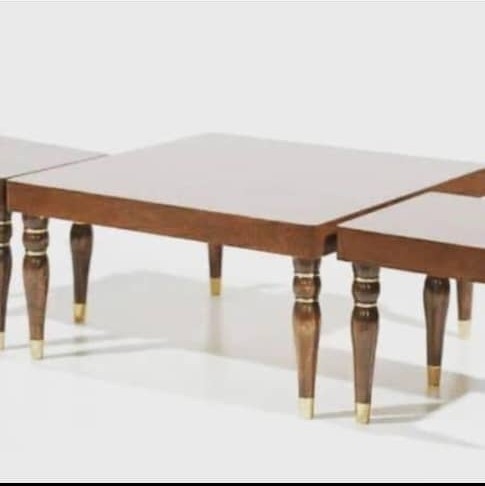 تصویر جلو مبلی عسلی