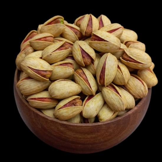 تصویر پسته اکبری دستچین زعفرانی