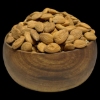 تصویر مغز هسته زردآلو خام تمام شیرین