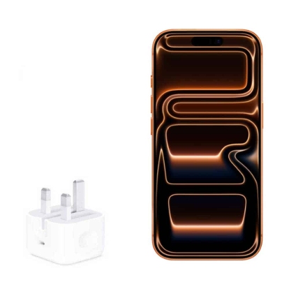 تصویر شارژر ایفون ۱۷ پرو