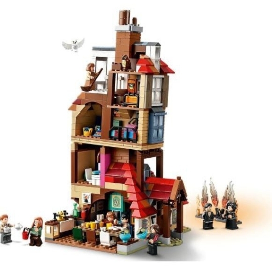 تصویر لگو هری پاتر 1079 تکه مدل Attack on The Burrow کد 11572